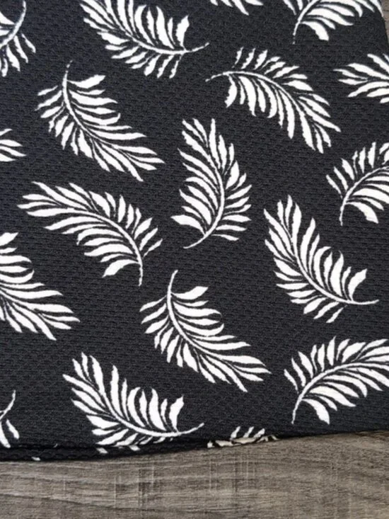 H&M Leaf Print Mini Skirt Womens Size XS Black White Skater A-line Tropical - Picture 4 of 8